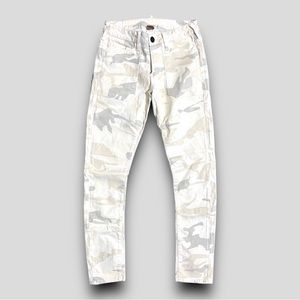 True Religion White/Grey/Tan Camo Brisbane Skinny Utility style - Size 26